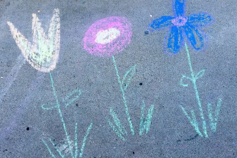 sidewalk chalk flowers