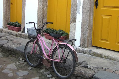 pink bike yellow doors brazil